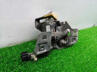 замок капота, ориг. номер 30716530, 30716529, Volvo V50 1 поколение 2003-2007