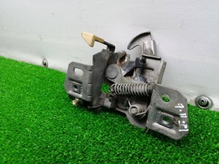 замок капота, ориг. номер 30716530, 30716529, Volvo V50 1 поколение 2003-2007