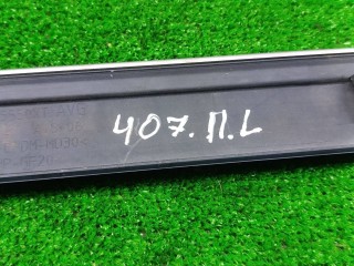 накладка двери передней левой, ориг. номер 96445550, Peugeot 407 1 поколение 2004-2008