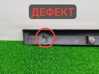 накладка двери передней правой, ориг. номер 30661448, Volvo V50 1 поколение 2003-2007
