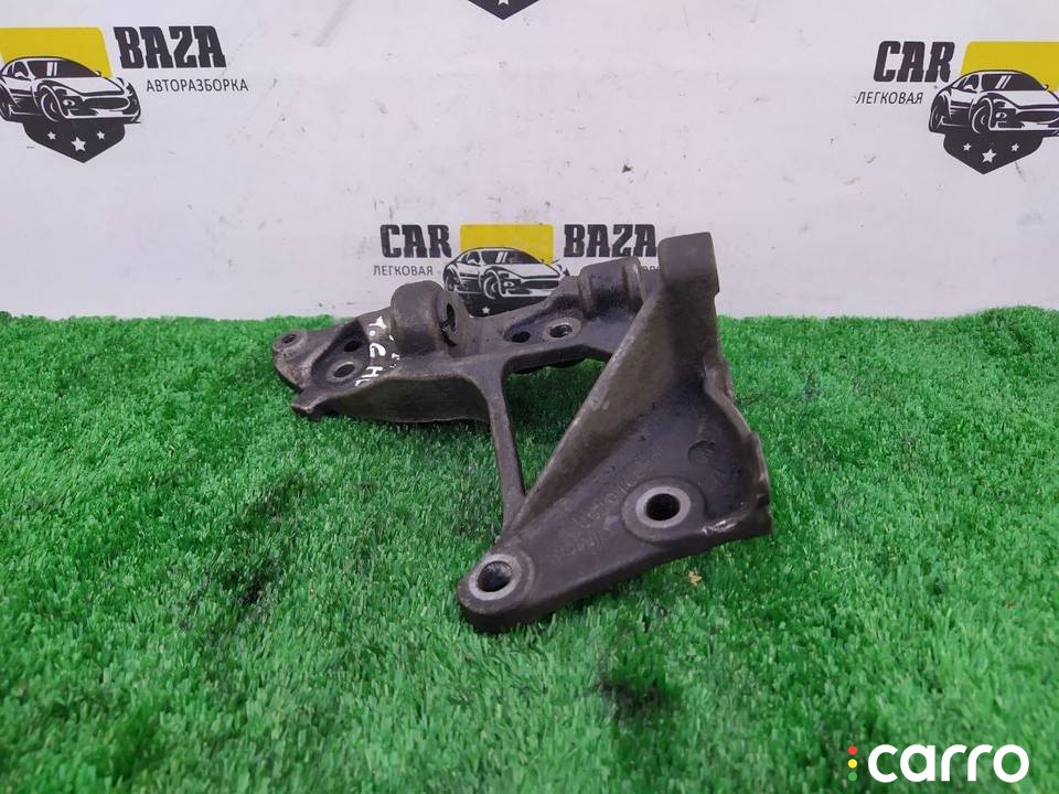 9653249480 кронштейн генератора Ford Grand C-Max 2005г. - фото №7