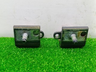 петля крышки багажника, ориг. номер 3B9827301E, Volkswagen Passat B5 1996-2001