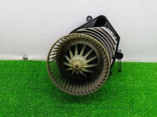 моторчик печки, ориг. номер 740221233F, Volkswagen Passat B5 1996-2001