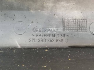 накладка на порог правая, ориг. номер 3B0853856D, Volkswagen Passat B5 1996-2001
