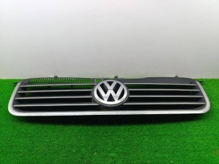 решетка радиатора, ориг. номер 3B0853651, Volkswagen Passat B5 1996-2001