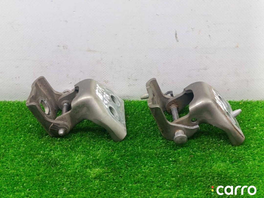 петля двери передней правой Citroen C4 Grand Picasso 1 поколение 2006-2013, фото 2