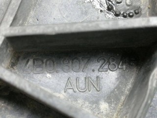 кронштейн крепления бампера переднего, ориг. номер 4B0807284, Audi A6 C5 1997-2001