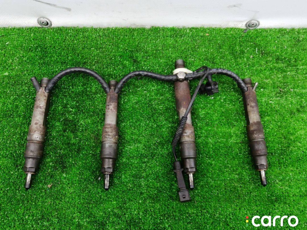 форсунка топливная Skoda Octavia 1 поколение 1996-2000, 1.9 л, 028130201, фото 1