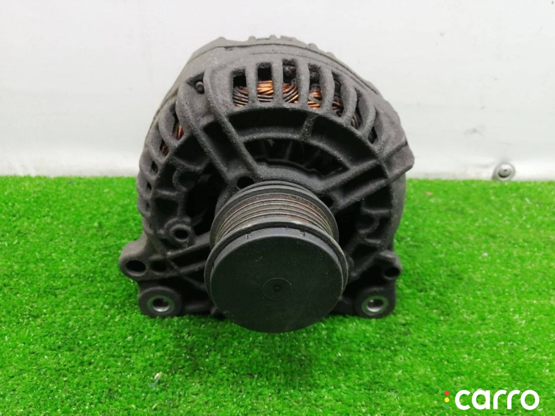 генератор Skoda Octavia 1 поколение 1996-2000, 028903028E, фото 1