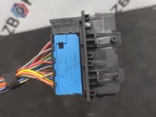 разъем (фишка) проводки, ориг. номер 9224368, 9224370, BMW X5 G05 2018-2023