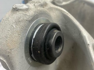 кулак задний левый, ориг. номер 6876653, BMW X6 G06 [рестайлинг] 2023-2026