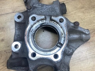 кулак задний правый, ориг. номер 6866338, BMW 5 G30/G31 2016-2020