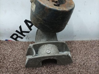 скоба крепления втулки стабилизатора правая, ориг. номер 6861478, 6861489, BMW 5 G30/G31 2016-2020