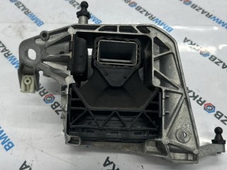 подушка крепления двигателя правая, ориг. номер 9423376, BMW X2 U10 2023-2026