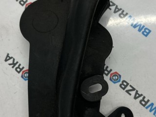 уплотнитель подкапотного пространства, ориг. номер 7349601, BMW 5 G30/G31 2016-2020