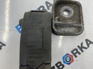 кронштейн глушителя, ориг. номер 8582060, 18308513515, 18308582060, BMW 5 G30/G31 2016-2020