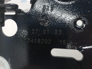 петля капота правая, ориг. номер 7418202, BMW X6 G06 [рестайлинг] 2023-2026