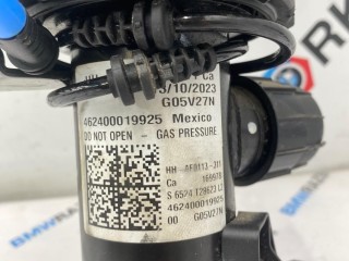 пневмостойка передняя левая, ориг. номер 6892425, BMW X6 G06 2019-2023