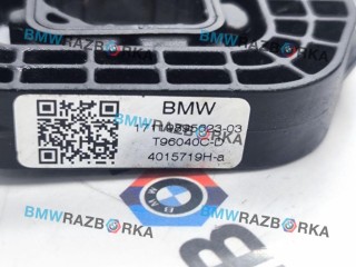 подушка радиатора левая, ориг. номер 9895623, BMW M2 G87 2022-2026