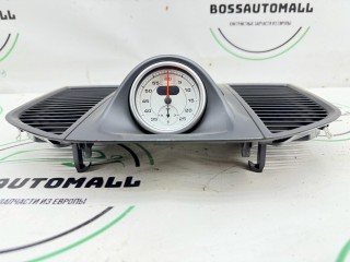 часы, ориг. номер 95B858189C, 5302545P3072, 95V858189C, Porsche Macan 1 поколение [рестайлинг] 2018-2021