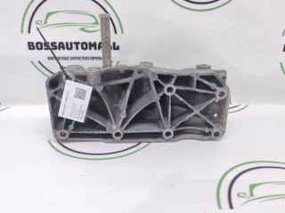 кронштейн генератора, ориг. номер 7619250, 11167619250, BMW 3 F30/F31 2011-2016