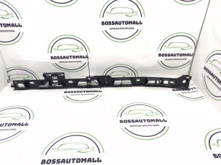 кронштейн крепления порога правый, ориг. номер 95B853538B, Porsche Macan 1 поколение [рестайлинг] 2018-2021
