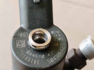форсунка топливная, ориг. номер 0445110435, 504386427, IVECO Daily 4 поколение 2006-2011