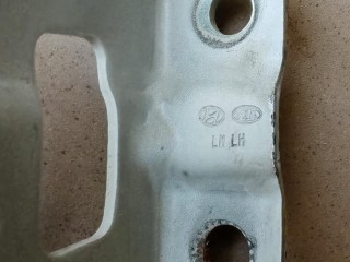 петля капота левая, ориг. номер 79110-2S000, Hyundai ix35 1 поколение 2009-2013