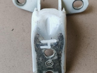 петля двери передней левой, ориг. номер 793102H000, Hyundai ix35 1 поколение 2009-2013