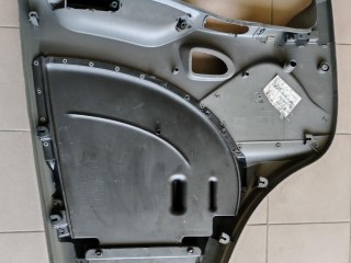 обшивка двери передней правой, ориг. номер 5801256705, IVECO Daily 5 поколение 2011-2014