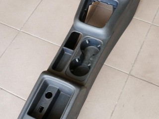 консоль салона, ориг. номер 5N2863243C, Volkswagen Tiguan 1 поколение 2006-2011