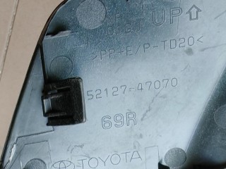 заглушка переднего бампера под крюк, ориг. номер 52127-47070, Toyota Prius 4 поколение XW50 2012-2016