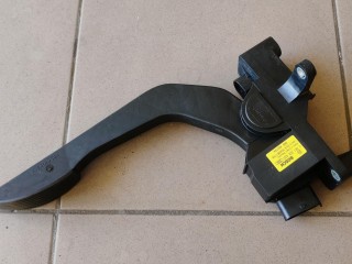 педаль газа, ориг. номер 504061735, 0281002633, IVECO Daily 4 поколение 2006-2011