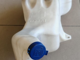 бачок омывателя, ориг. номер 504015670, 3801895, 3801898, 504115003, IVECO Daily 4 поколение 2006-2011
