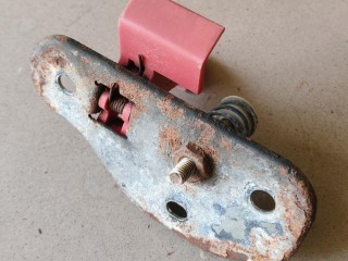 крюк капота, ориг. номер 3804437, IVECO Daily 4 поколение 2006-2011