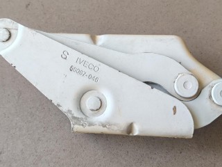 петля капота левая, ориг. номер 504058771, IVECO Daily 4 поколение 2006-2011
