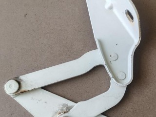 петля капота правая, IVECO Daily 4 поколение 2006-2011