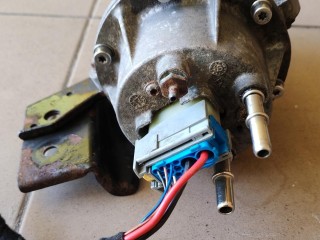 корпус топливного фильтра, ориг. номер 1638149380, 1614085880, Peugeot Boxer 2 поколение [рестайлинг] 2014-2024