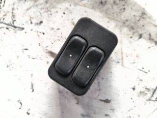 Кнопка стеклоподъемника переднего левого Opel Meriva 1 2002-2006