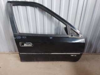 Дверь передняя правая Citroen Xantia 1992-1998
