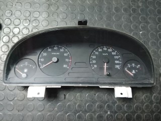 Щиток приборов (приборная панель) Peugeot 806 1994-1998