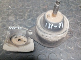Подушка крепления двигателя Fiat Ulysse 1 1994-1998