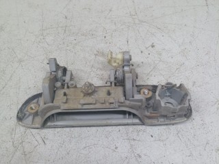 Ручка наружная передняя правая, Mazda Premacy 1 2001-2005