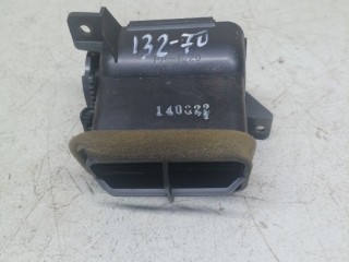 Дефлектор обдува салона, Mazda Premacy 1 2001-2005