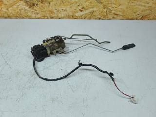 Замок двери передней правой, Mazda Premacy 1 2001-2005