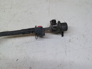 Регулятор давления топлива, ориг. номер FP4713280, 1100-12J60, Mazda Premacy 1 2001-2005