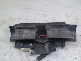 Кнопка открытия багажника Audi A6 C5 (S6,RS6) 1997-2001, 4B0827565F
