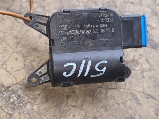 моторчик заслонки печки, ориг. номер 1K1907511C, Volkswagen Touran 1 поколение 2003-2006