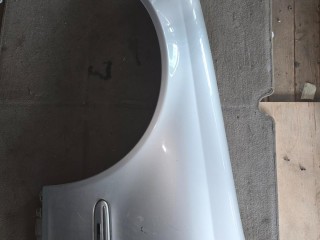 крыло переднее левое, Mercedes-Benz C W203 2000-2004