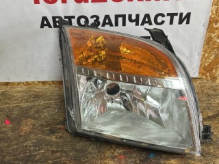 Фара правая Ford Fusion 1 поколение [рестайлинг] 2005-2012